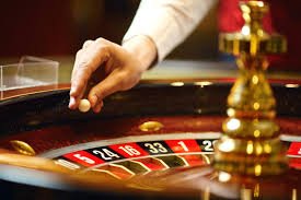 Experience the Excitement of Live Roulette at UK Online Casinos